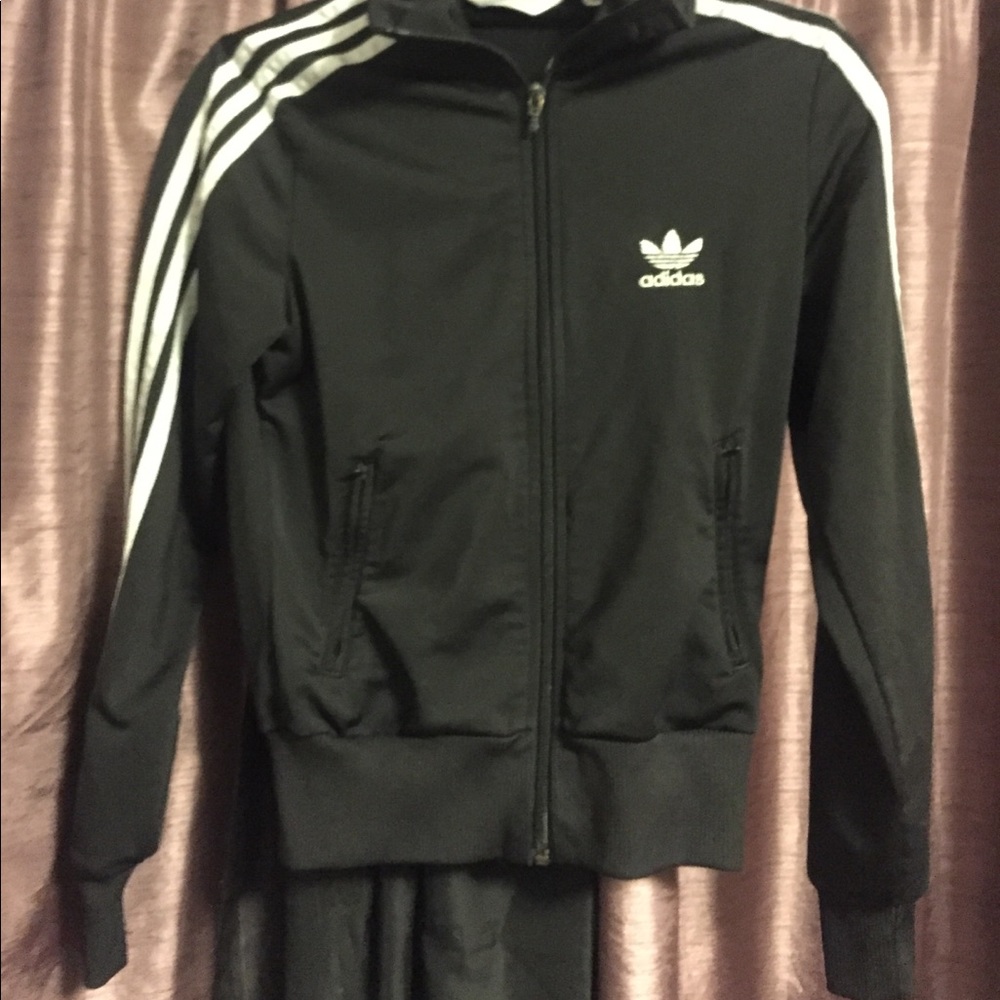 Track sweater